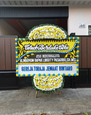 Papan Bunga Duka di Kersana
